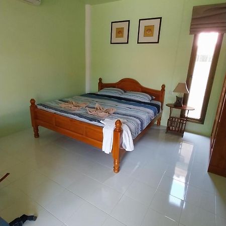 Lanta Lucky House Hotell Ko Lanta Exteriör bild