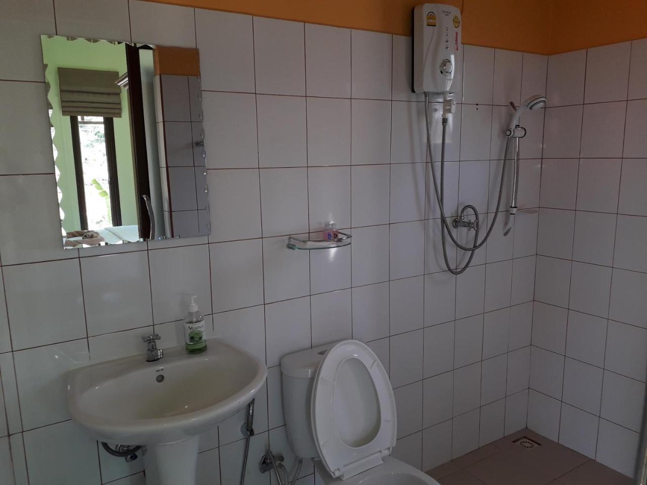 Lanta Lucky House Hotell Ko Lanta Exteriör bild